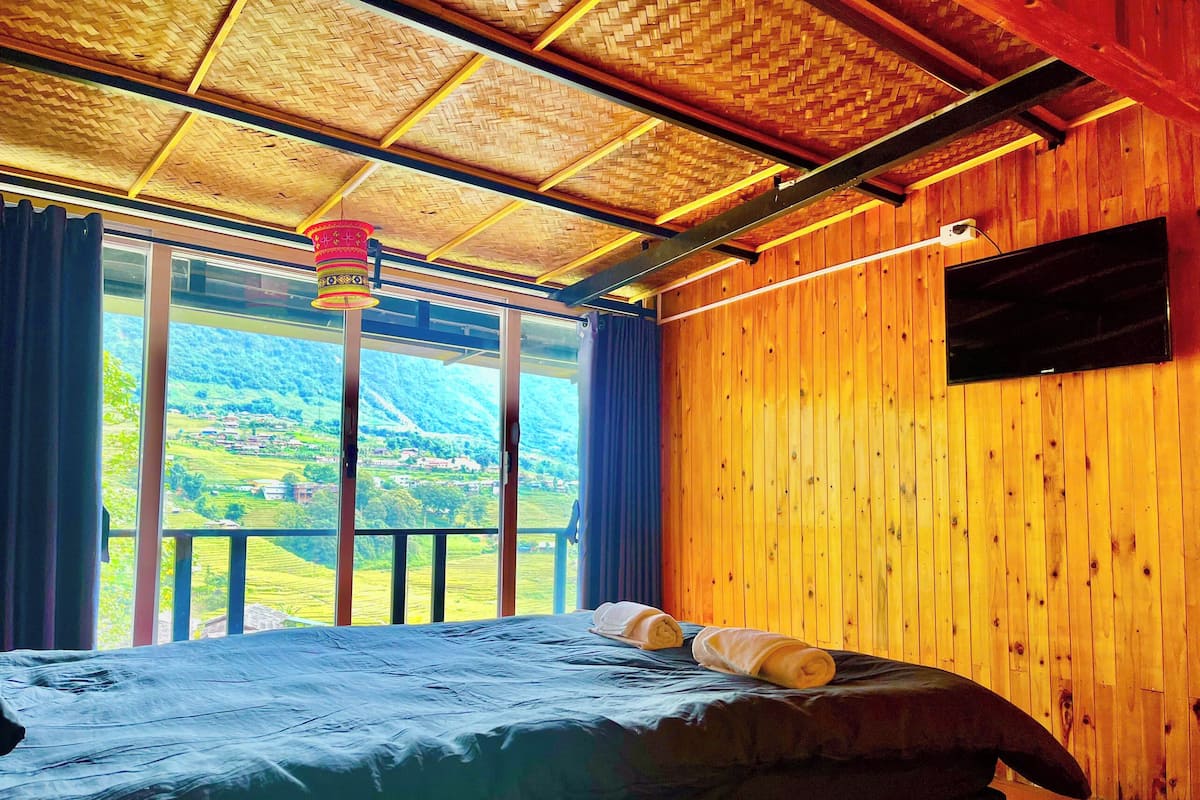 Double Room, Mountain View