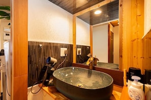 Unclassified image, 4 of 13, button - Tokyo Star House-Shinkoiwa (Katsushika City)