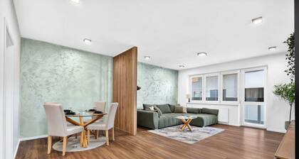 Sophisticated Apartment for 6 - Old Town BA