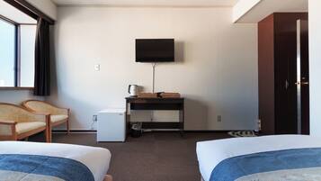 Desk, iron/ironing board, free WiFi, bed sheets