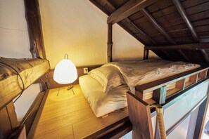 1 camera, Wi-Fi gratuito, lenzuola