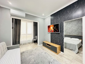 Apartment, Mountain View - Loft Apartment near MEGA Alma-Ata (Almaty)