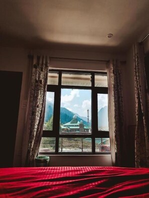 Kamar Double Deluks, pemandangan gunung | Wi-Fi gratis