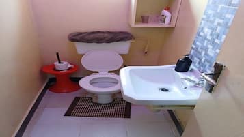 Dusche, Handtücher, Toilettenpapier