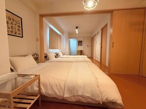 Escrivaninha, Wi-Fi de cortesia, roupa de cama