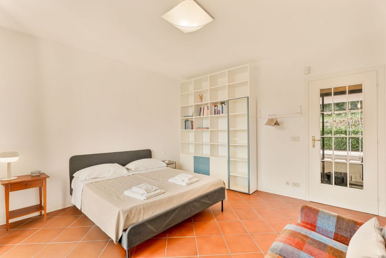4 chambres, bureau, Wi-Fi, draps fournis