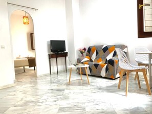 Living area - Vrbo Property (Sevilla)