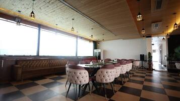Tempat makan