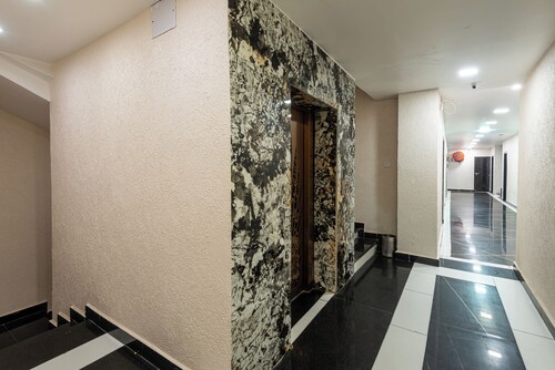 Hotel Gharonda By Classic Crown