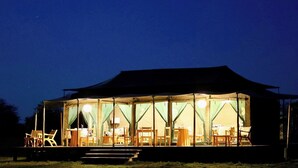 Exterior - Amani Lamai Luxury Camp (Nyanungu)