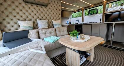 Houseboat 'Hafensuite in Templin Uckermark' with Lake View, Wi-Fi, and Air Conditioning