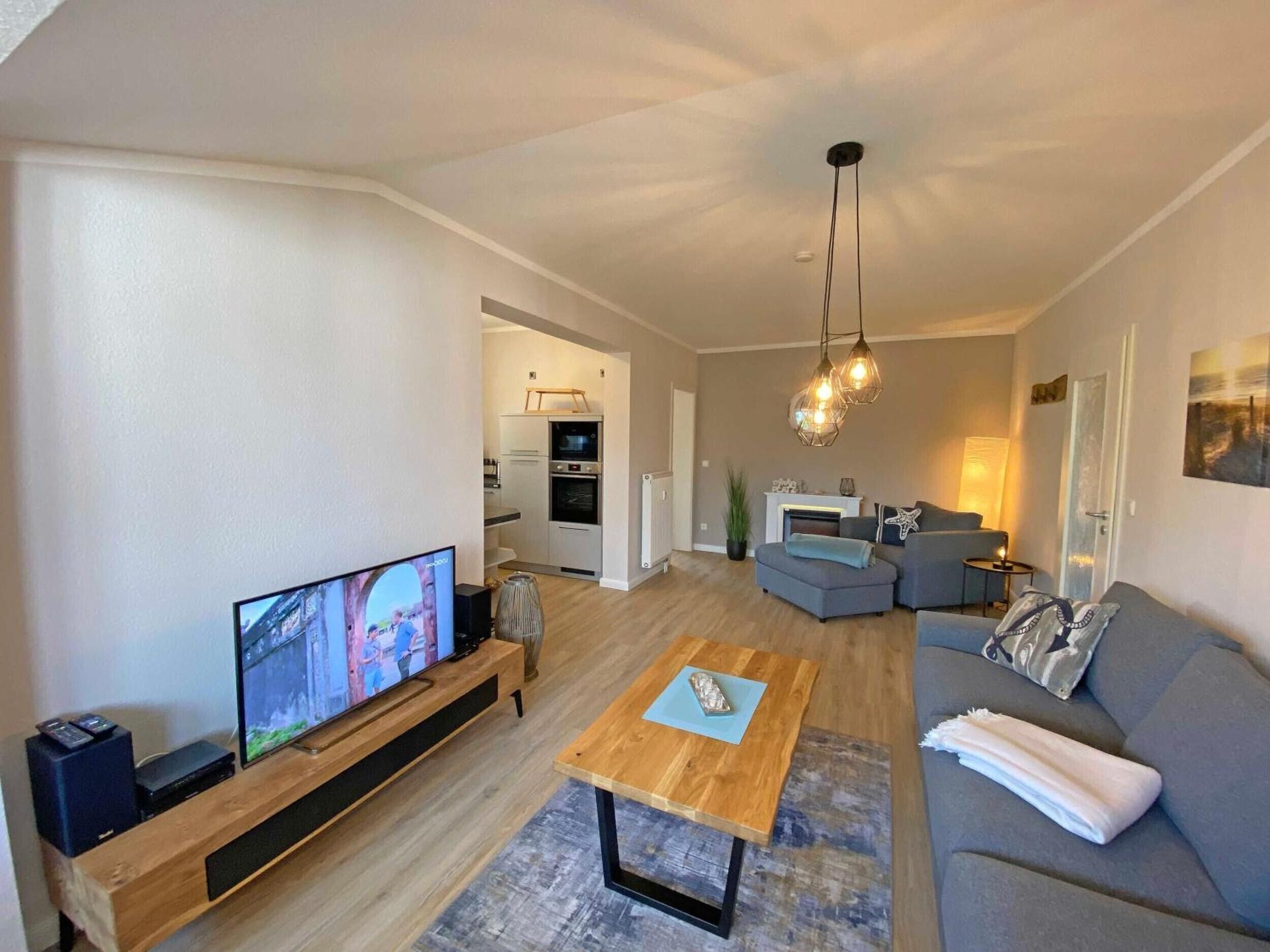 Fernseher, DVD-Player
