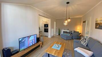 Fernseher, DVD-Player