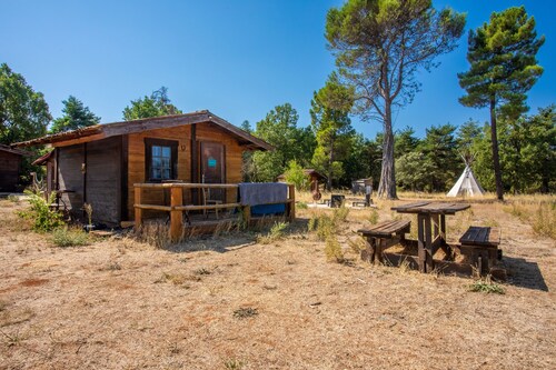 Puits de Riquier Eco Cabins – Nature Stay in Provence-Alpes-Côte d’Azur
