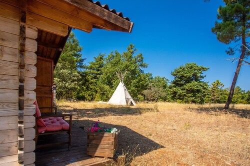 Cabanes « Du Puits de Riquier - écologique » 