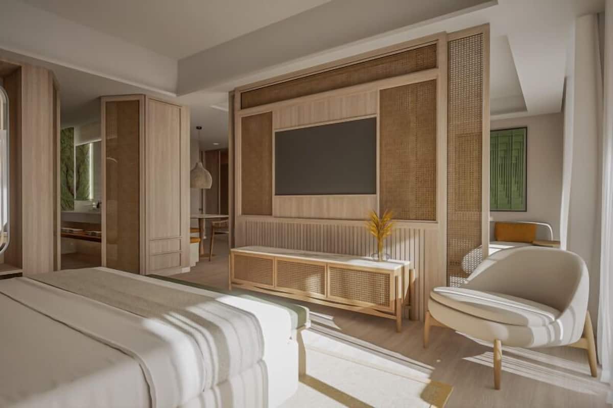 Suite (Master) | Ropa de cama de alta calidad, minibar, escritorio y cortinas blackout