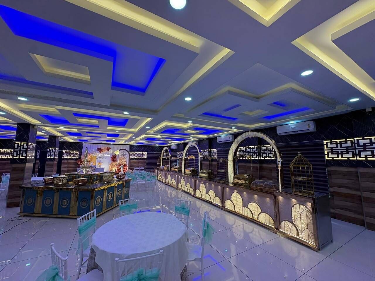 Banquet hall