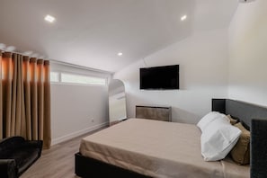 Room - Local Accommodation Tomar (Alviobeira)