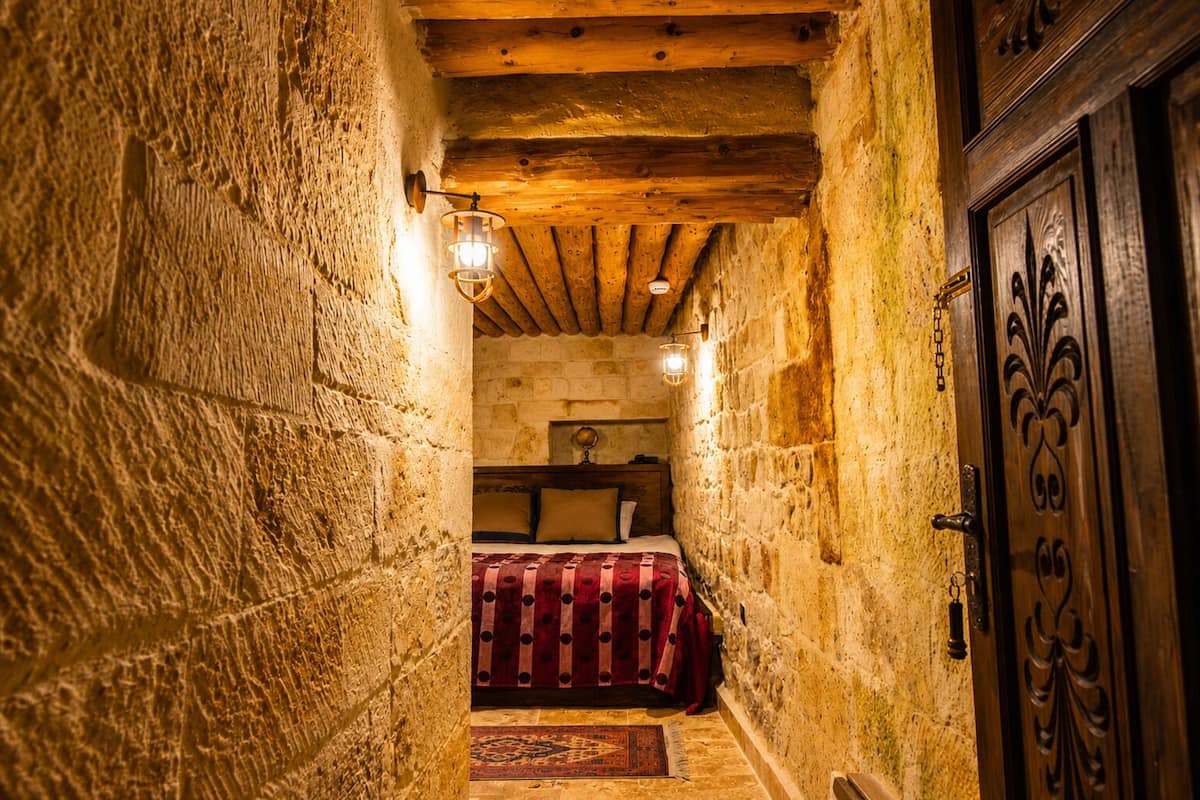 Classic Room | Hypo-allergenic bedding, minibar, free WiFi, individually decorated