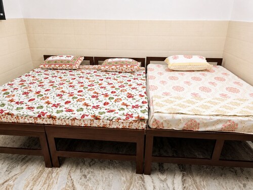 Anantam Stays By Hotel Bhopal Palace
