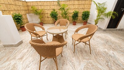 Anantam Stays By Hotel Bhopal Palace