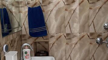 Towels, soap, shampoo