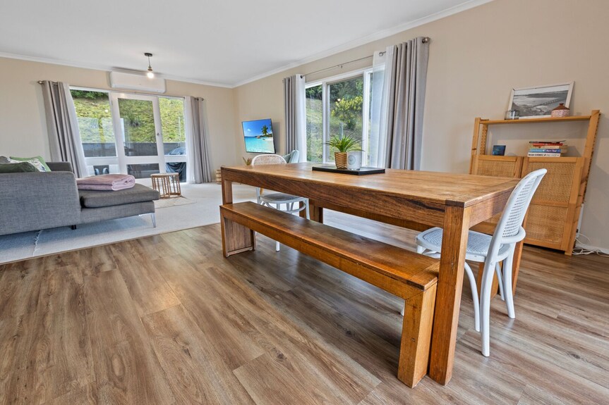 The Views At Eastern Views Beach House Alone Are Worth The Stay! - Lakes Entrance
