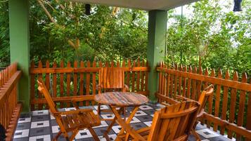 Cottage, Garden View | Terrace/patio