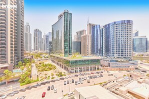 Exterior - bnbme - Peninsula Two - Studio (Dubai)