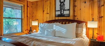 Private Patio + Kitchenette + Dining | Vineyards + Coast Nearby | Creekside Room