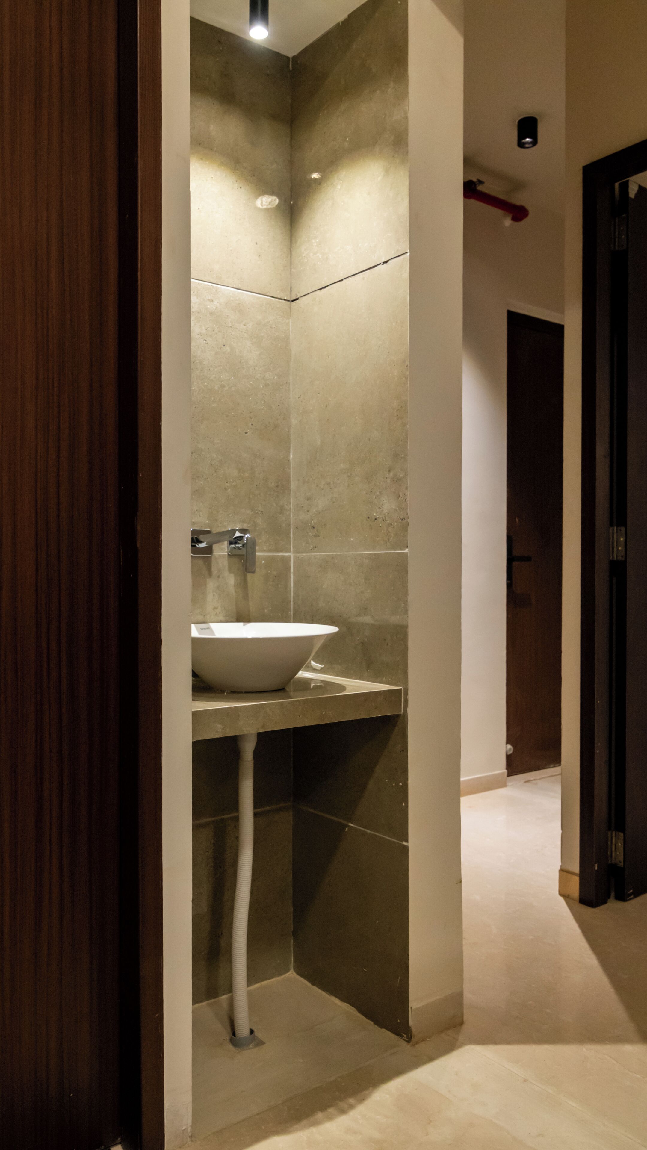 Shower, towels