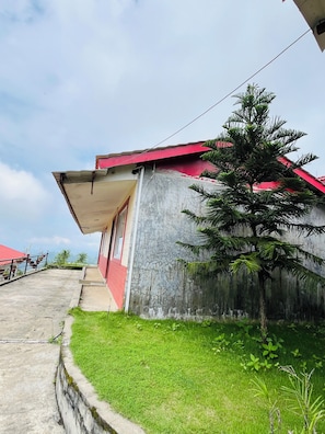 Exterior - Hotel Gadhi View and Resort (Makawanpurgadhi)