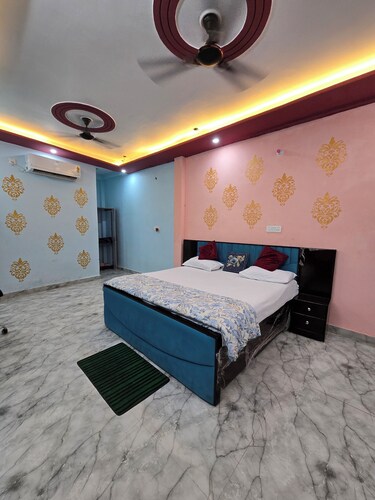 VIP Inn