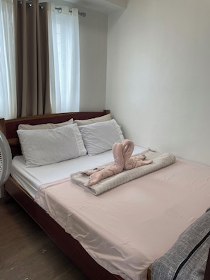 Room - Aesthetic Cozy 2 Bedroom Condo Unit Perfect for 4-8 guests (Baguio)
