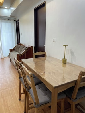 Dining - Aesthetic Cozy 2 Bedroom Condo Unit Perfect for 4-8 guests (Baguio)