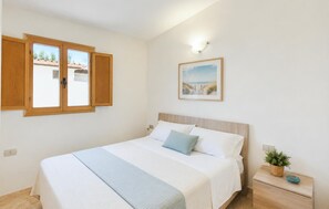 2 bedrooms, free WiFi - 2 bedroom beautiful home in Nicotera Marina (Nicotera Marina)