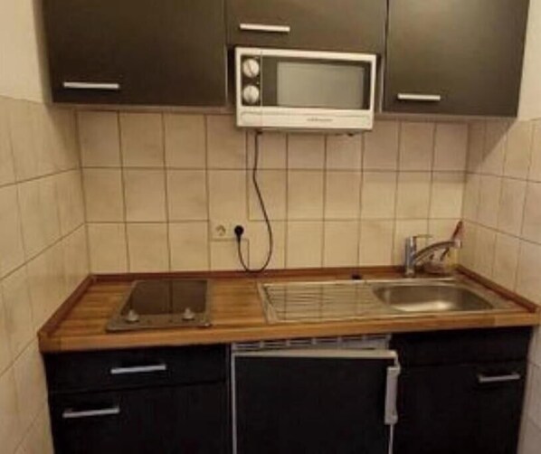 Private kitchen - Charming vacation rentals for tourists and construction workers (Rot an der Rot)