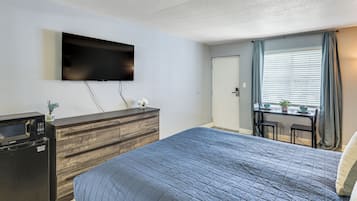 Apartment (0 Bedroom) | Interior