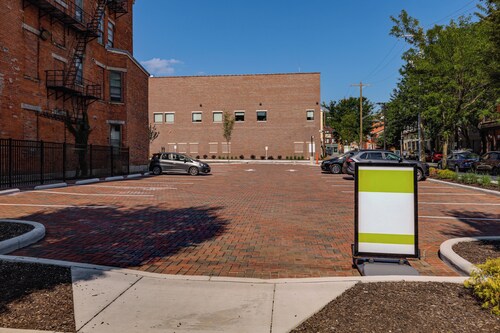 Walk to Findlay Market! Over-the-rhine Condo