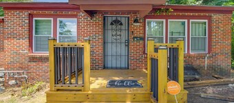 Walk to Historic Sites & Dtwn! Tuskegee Apartment