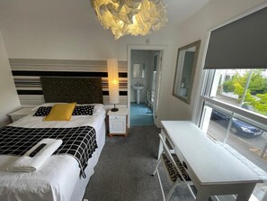 Unclassified image, 2 of 57, button - Golden Triangle Rooms (Norwich)