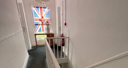 Golden Triangle Rooms