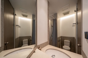 Premium Room | Bathroom - Cove Svasa (Kota Jakarta Selatan)