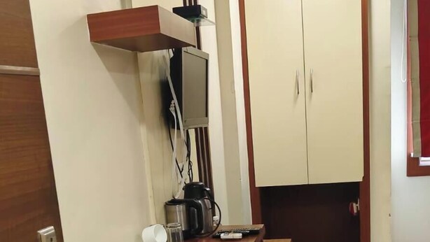 Room - NIRVANA HOTEL (Varanasi)