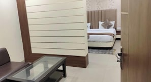 Unclassified image, 3 of 12, button - NIRVANA HOTEL (Varanasi)