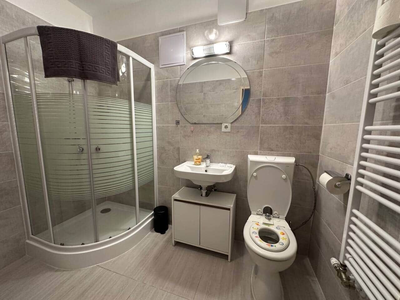 Hair dryer, towels