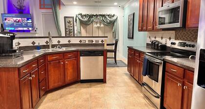Charming 4-bedroom house in Winston-Salem near hospitals, downtown,universities