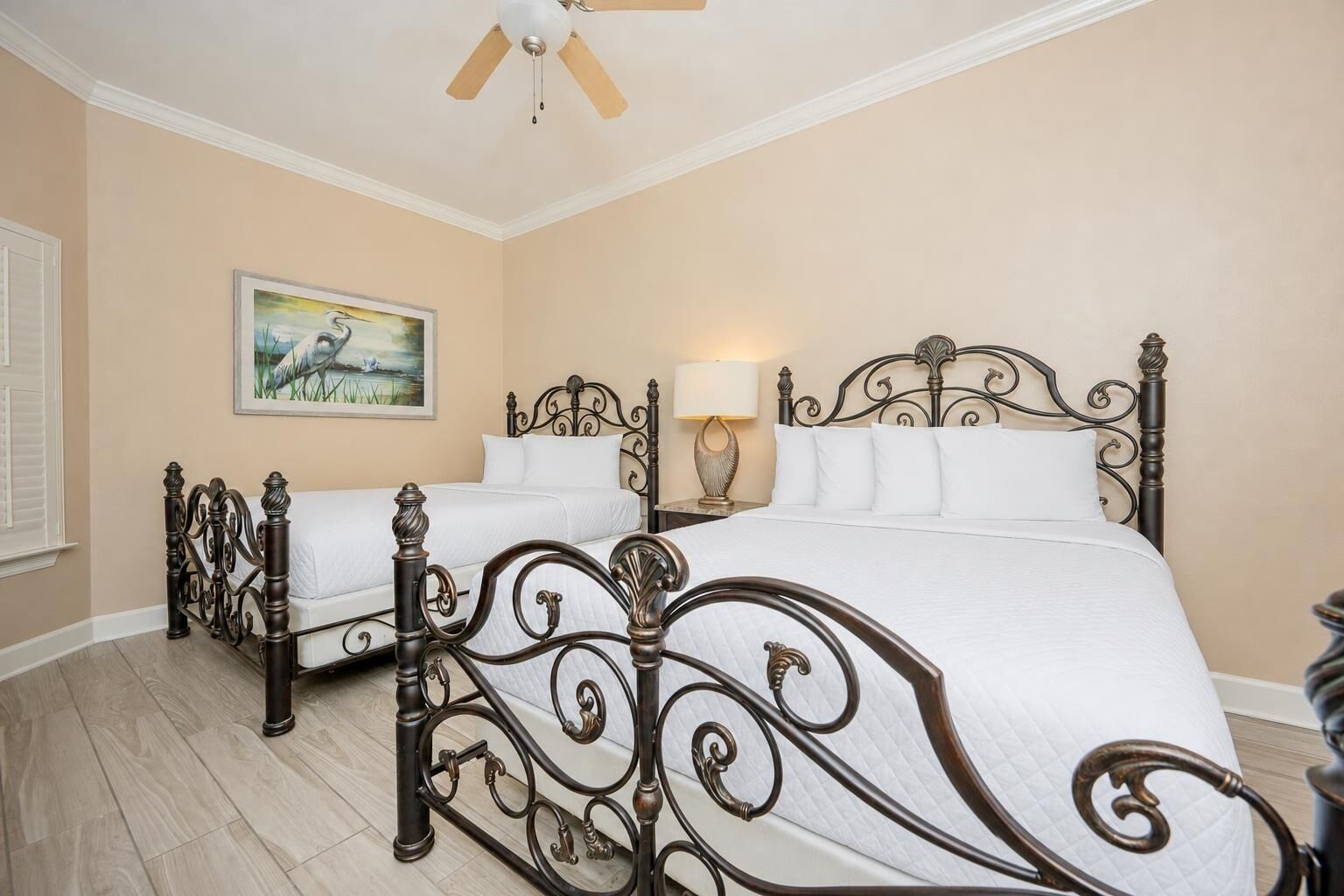 Condo, 3 Bedrooms