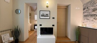 WISTERIA SECRET GARDEN ApartmentHistoric Palace&Private Courtyard (MAX 3 GUESTS)