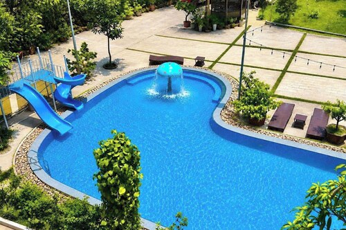 SoLaRa TRANG AN RESORT - Thap Gia Trang